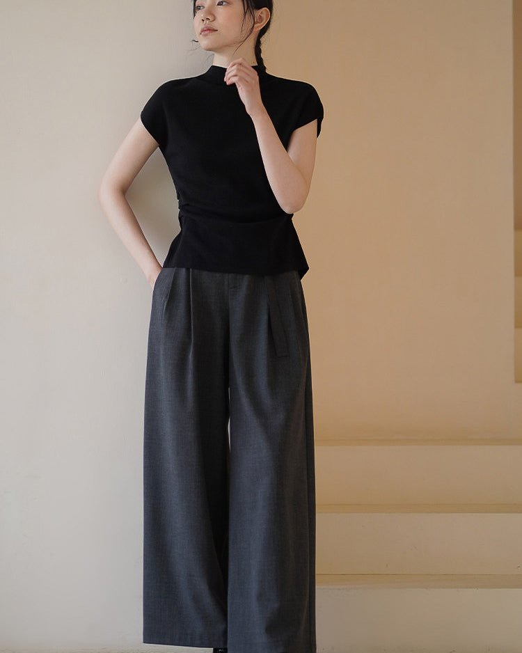 Back Slit Knit Top - atelier hibito