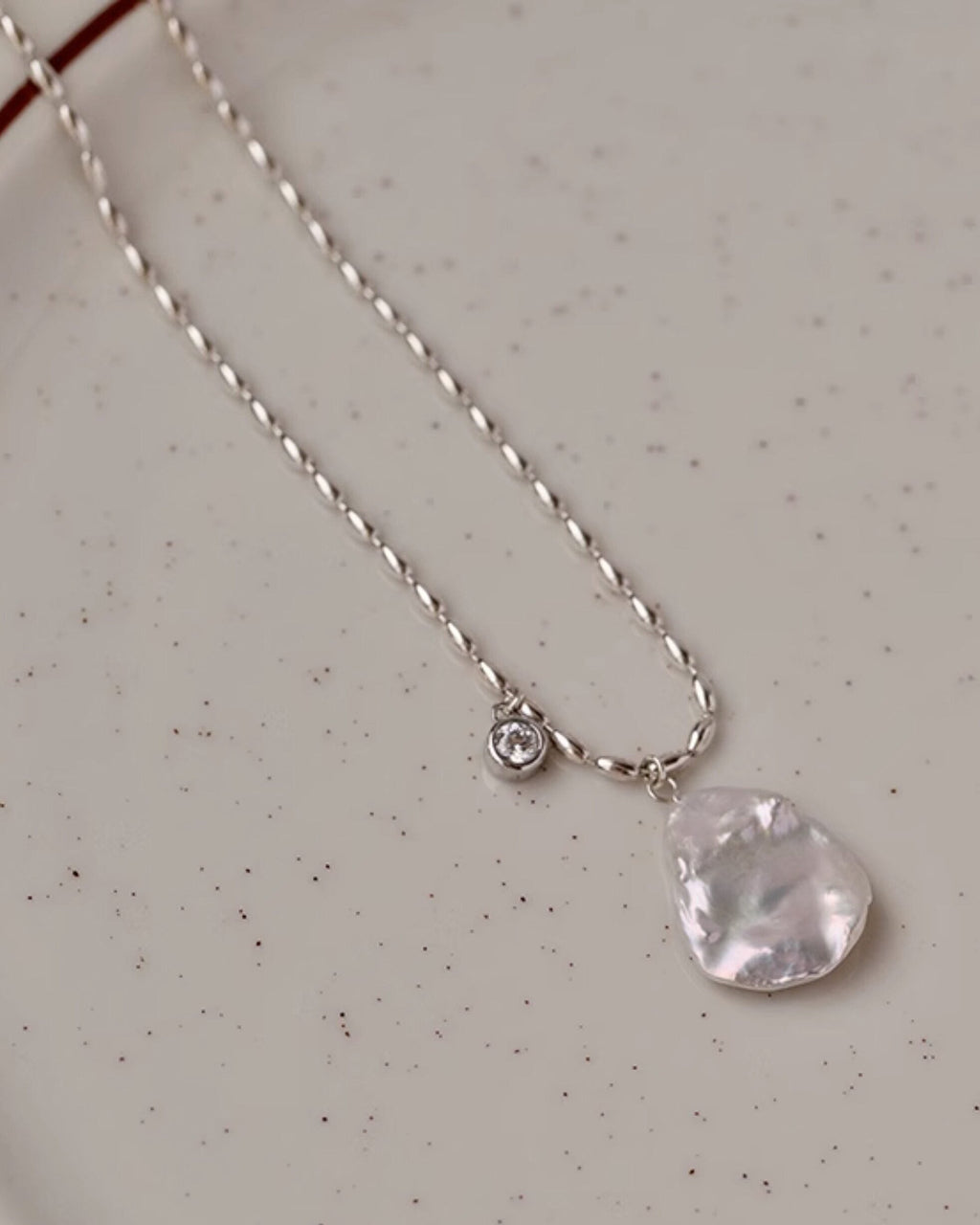 Baroque Pearl Necklace - atelier hibito