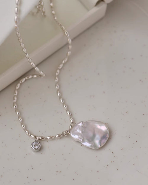 Baroque Pearl Necklace - atelier hibito