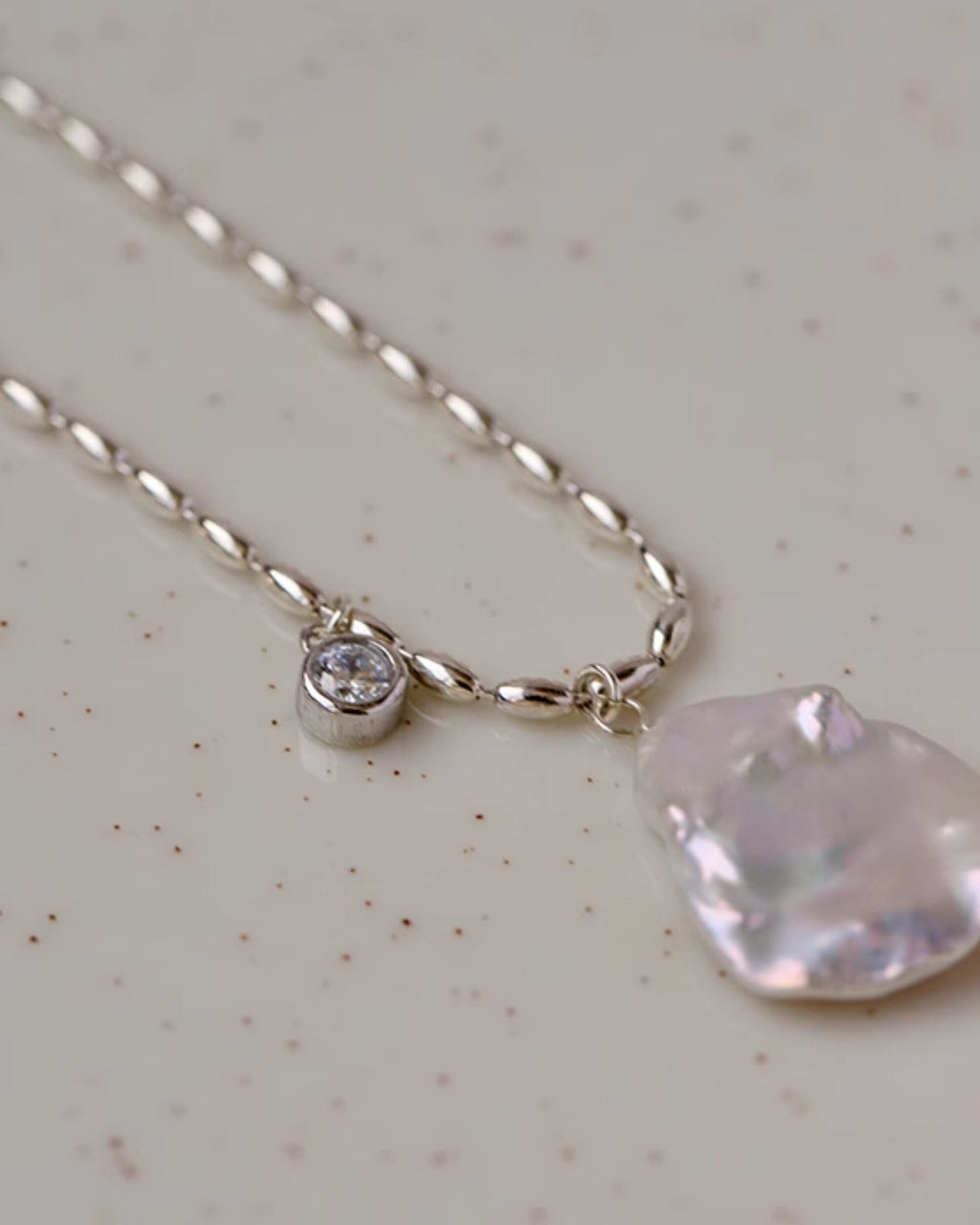 Baroque Pearl Necklace - atelier hibito