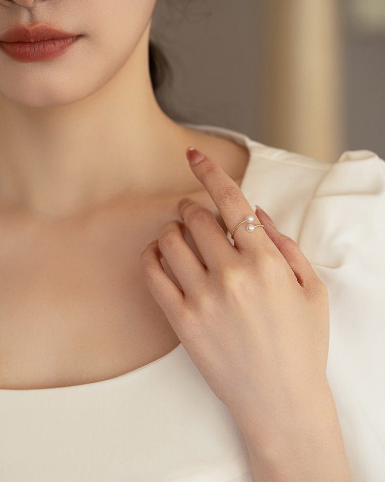 Double Pearl Gold Ring - atelier hibito
