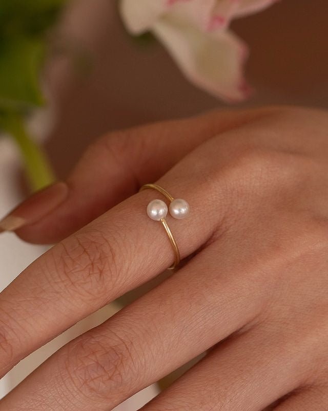 Double Pearl Gold Ring - atelier hibito