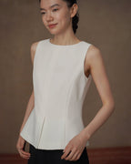 Front Slit Sleeveless Top - atelier hibito