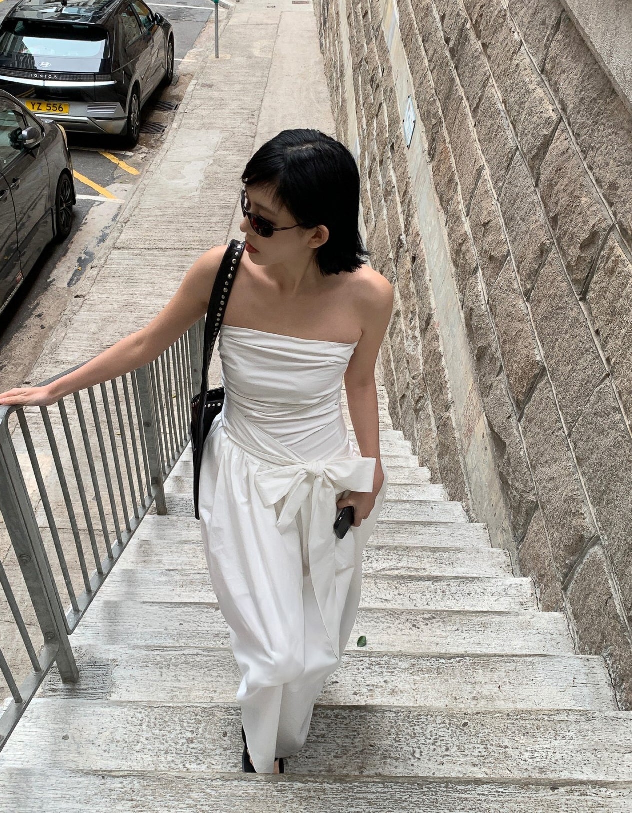 Strapless Cocoon one-piece - White - atelier hibito